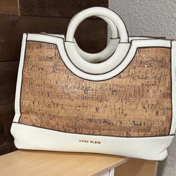 Anne Klein Handbags - Beautiful Anne Klein Cream and Cork Top Handle Bag